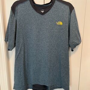 Size XL The North Face Men's Gray Performance Shirt